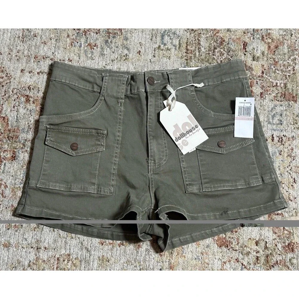 NWT Dollhouse Olive Green Cargo Denim Shorts Juniors Size 15 / 16 Stretch